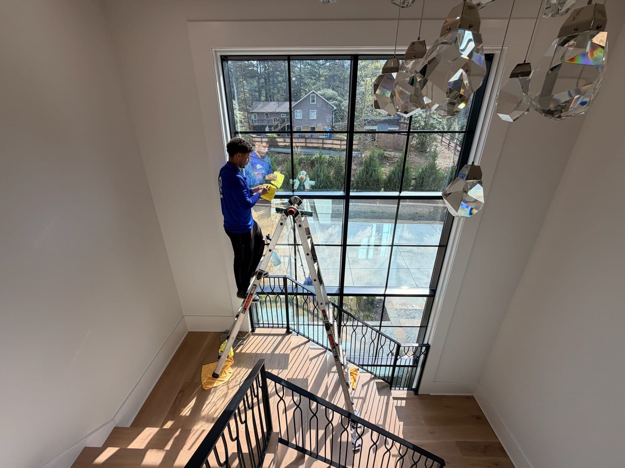 Project Experience the Shine with Our Window Cleaning Service image