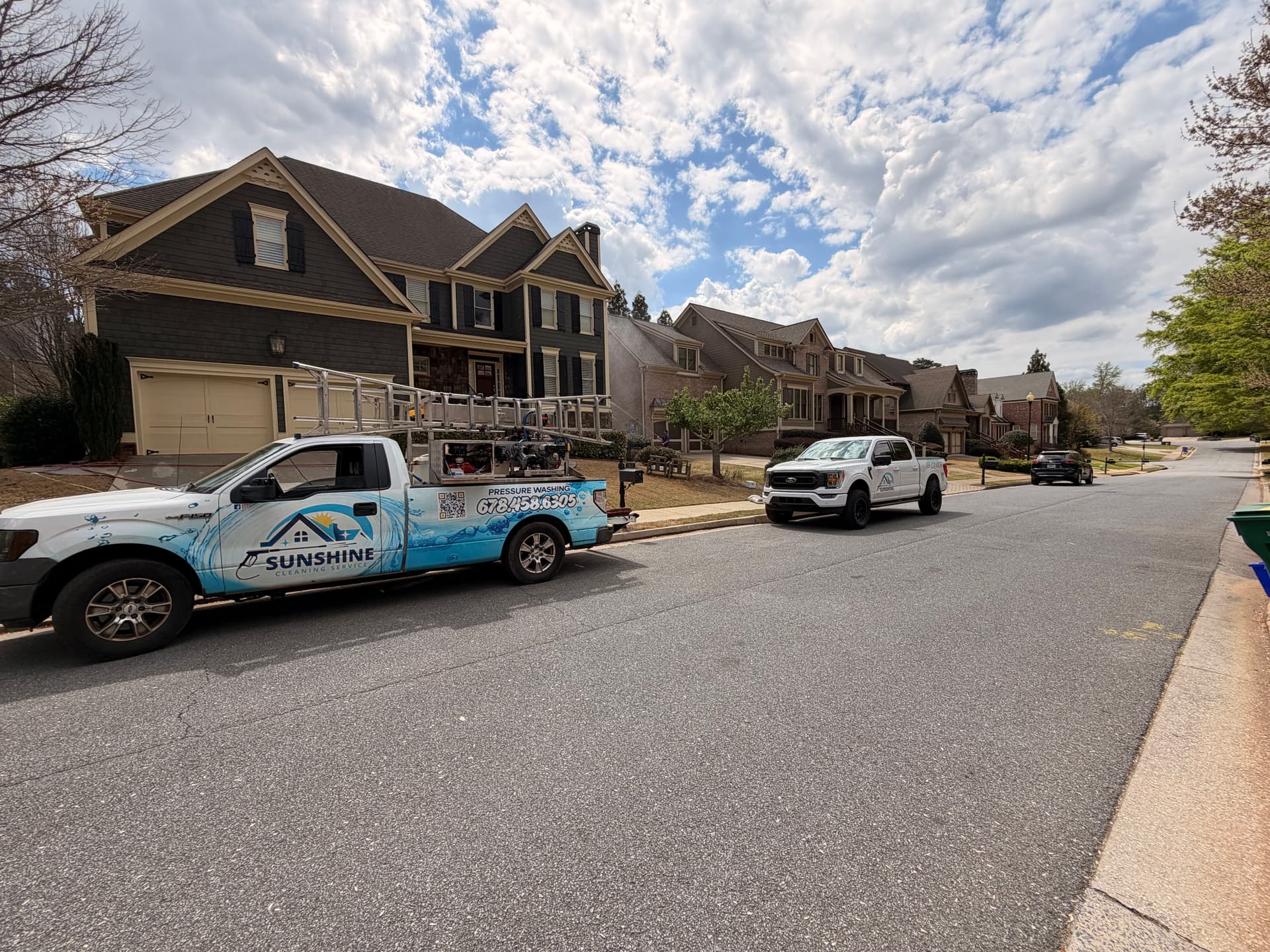 Gallery photos for Exterior and Deck Cleaning by Sunshine Cleaning Service: Image #4