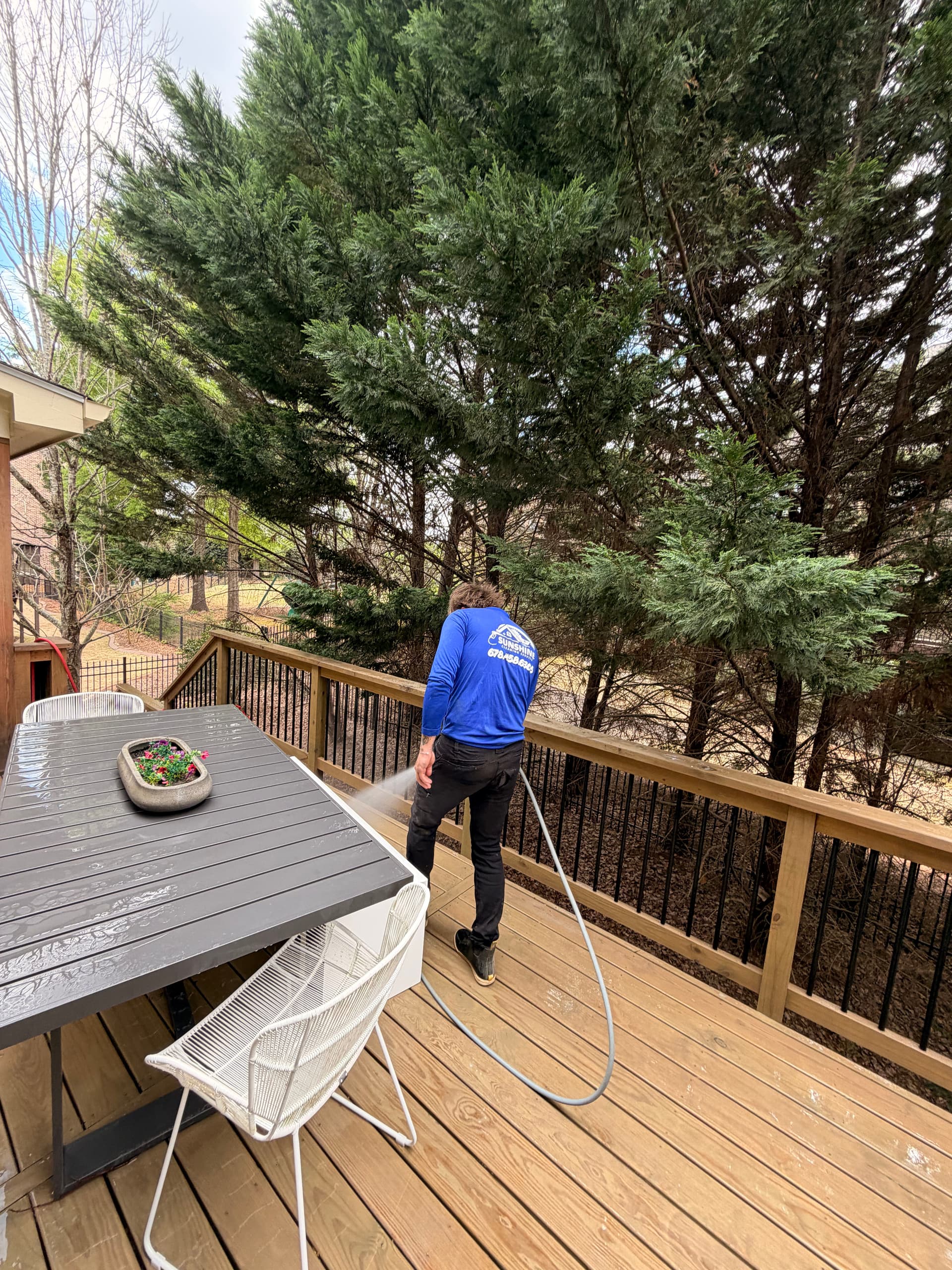 Gallery photos for Exterior and Deck Cleaning by Sunshine Cleaning Service: Image #3