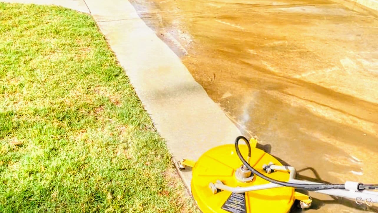 Pressure washing work by Sunshine Cleaning Service