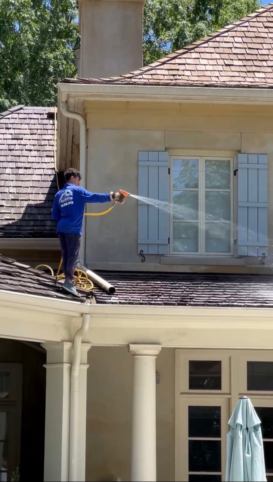 Roof soft wash